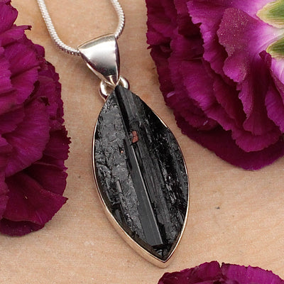 JN2853-Black-Tourmaline-Pendant-Sterling-Silver-A