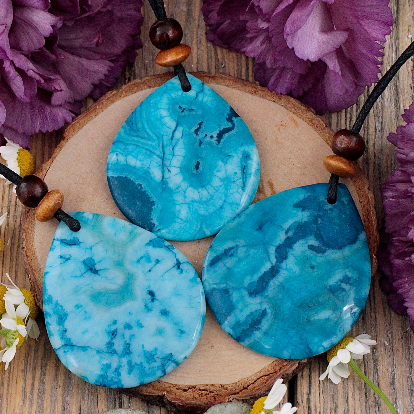 JN2901-Dyed-Blue-Peace-Jade-Pendant