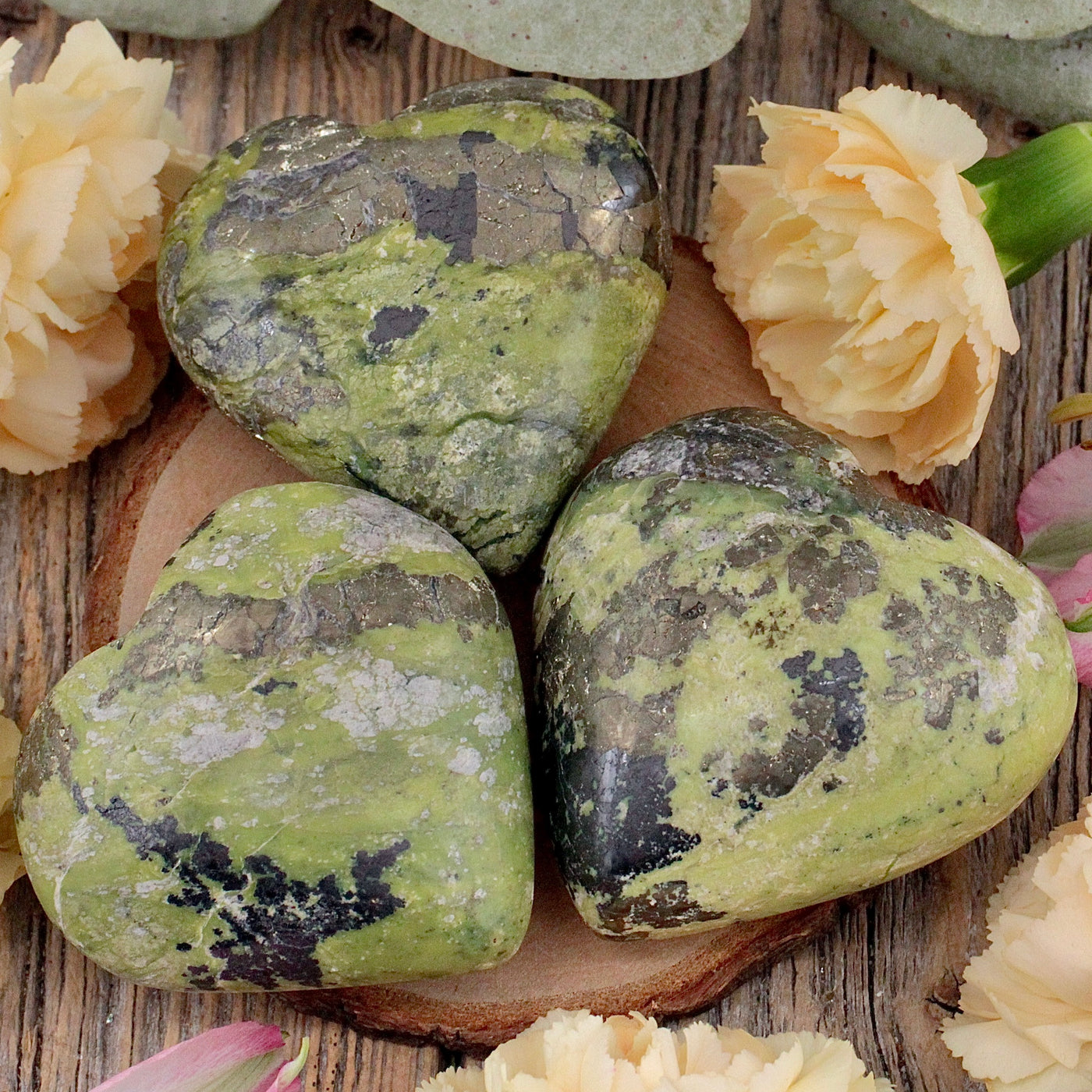 RC9997-Serpentine-with-Pyrite-Heart