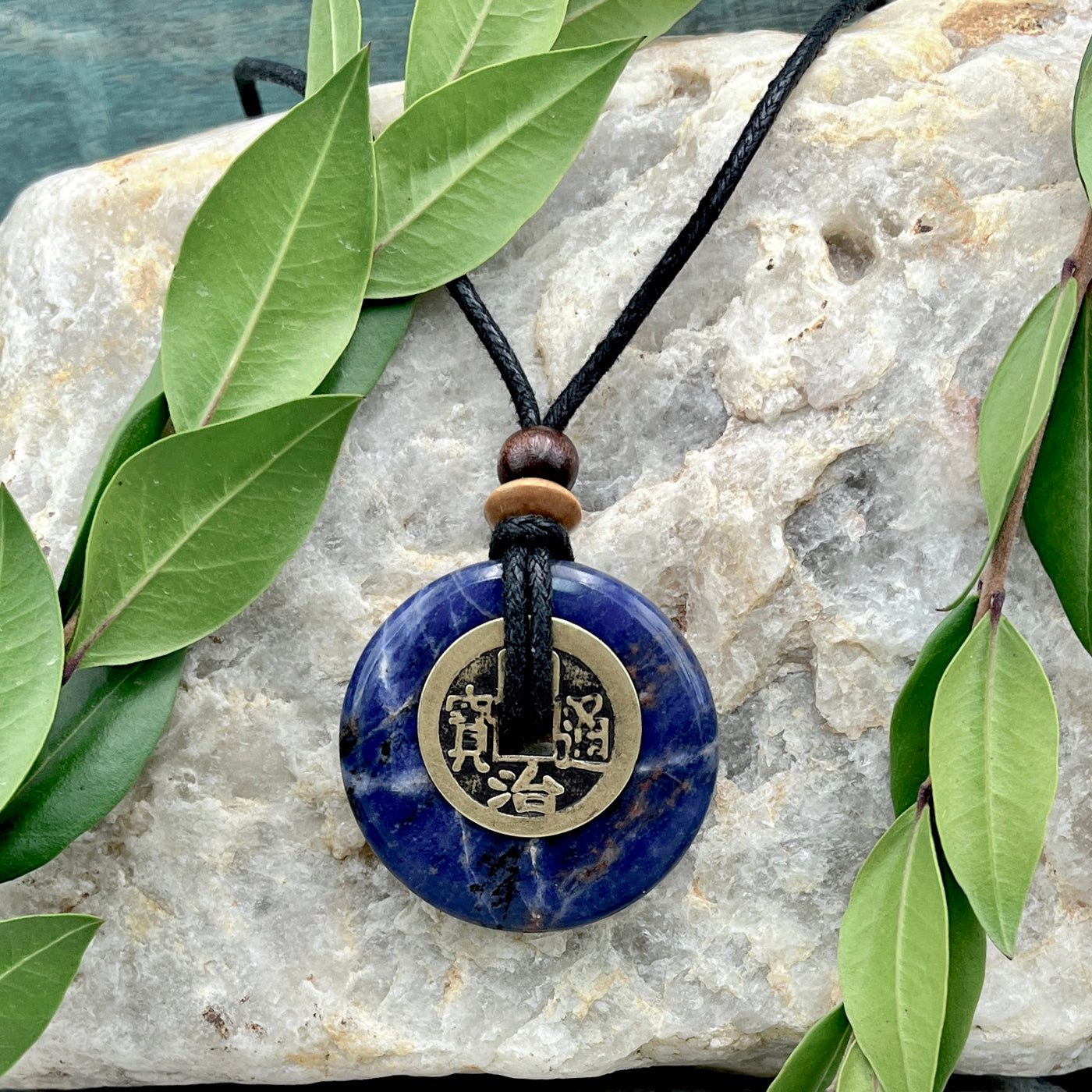 The Authentic Life Sodalite Necklace 40mm
