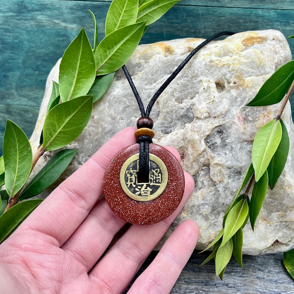 Friendship Goldstone Necklace 40mm hand