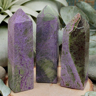 Stichtite Atlantasite Obelisk B