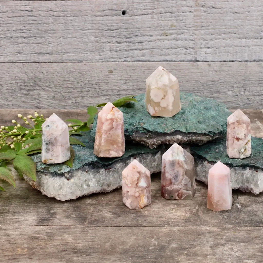 Flower Agate Tower Mini